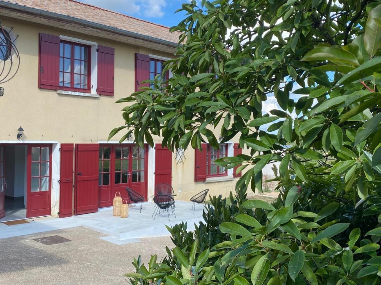 Les Hirondelles De Fuiss Apartment Fuisse Luaran gambar